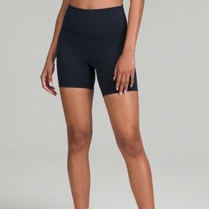 Wunder Train 6” Shorts